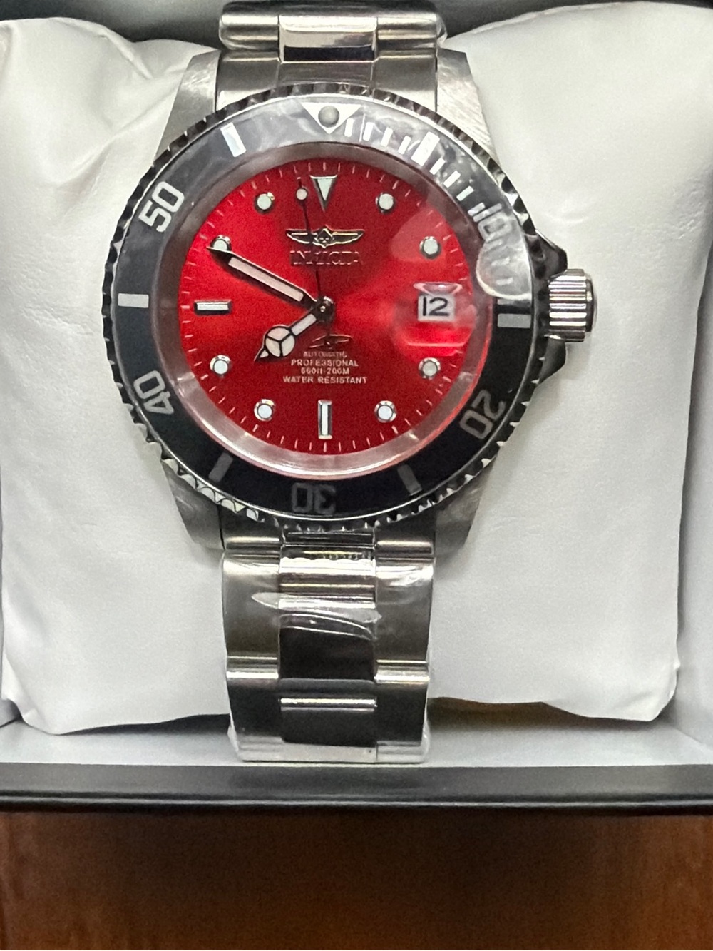 Invicta Men's Pro Red Dial with black bezel Stainless Steel Watch
